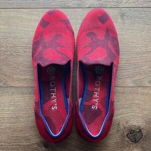 RETIRED ROTHYS THE LOAFERS RED CAMO WOMEN'S FLATS SHOES